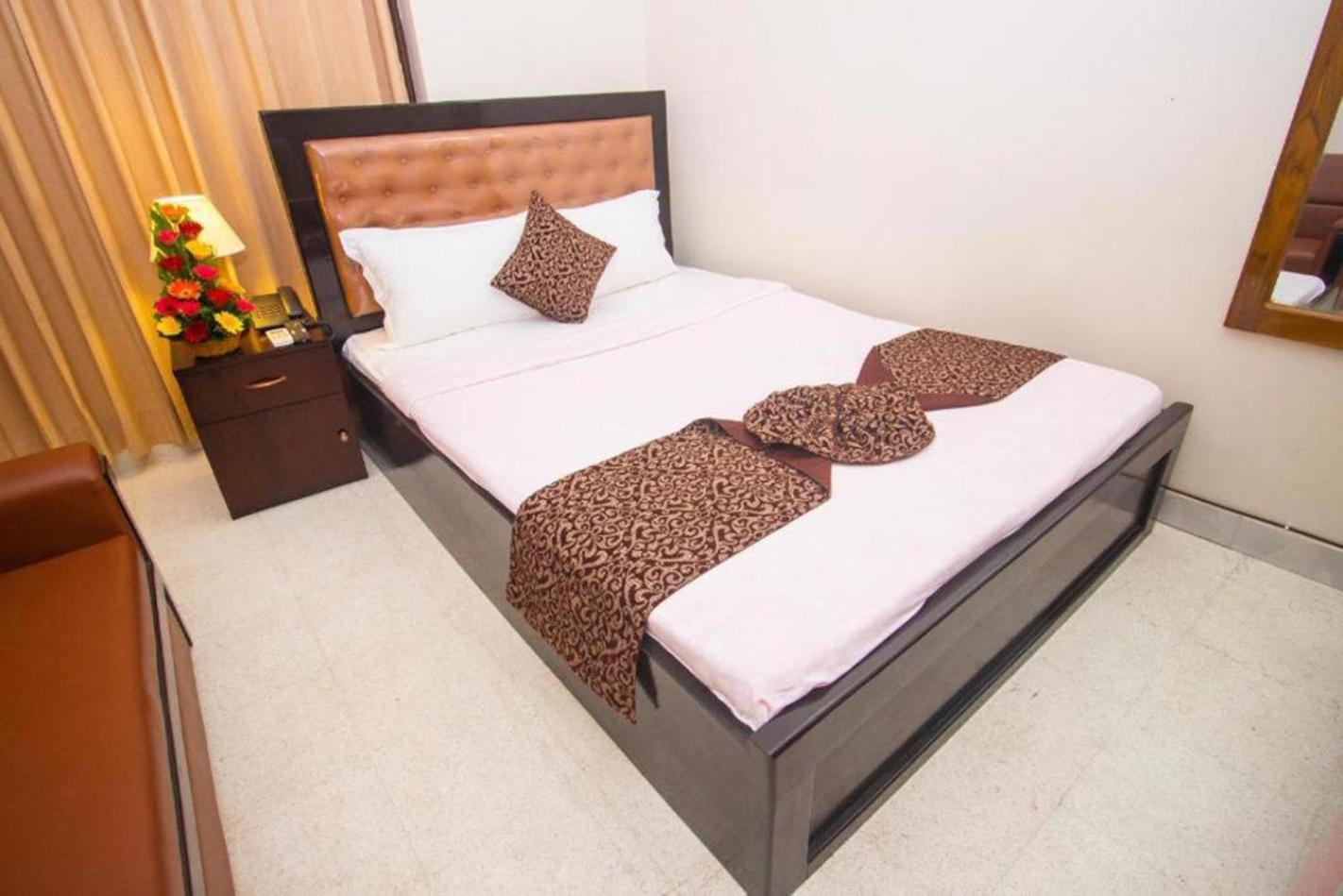 Hotel Suite Palace Baridhara Dhaka Zewnętrze zdjęcie